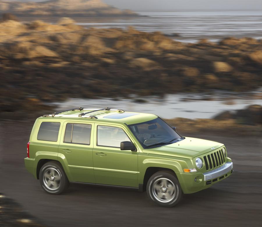  Jeep Patriot 2009 года  (фото 1 из 21)